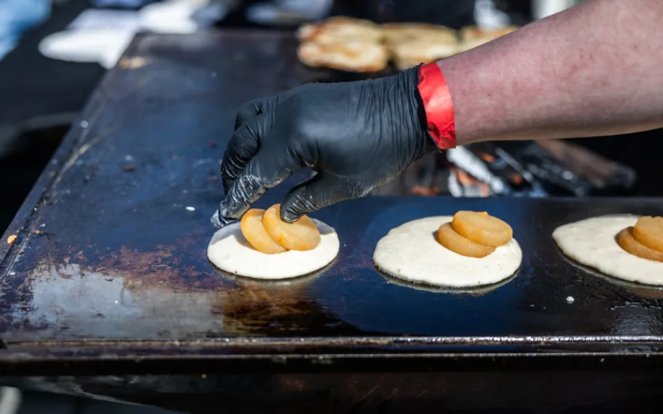 Šest a půl tuny tvarůžků za víkend. Olomoucký festival přilákal přes 20 tisíc lidí