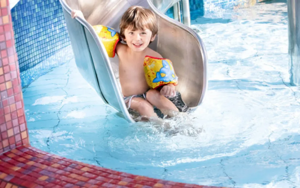 size3-17138996132397-139-relaxace-pro-telo-i-mysl-luxusni-spa-a-wellness-aquapalace-praha