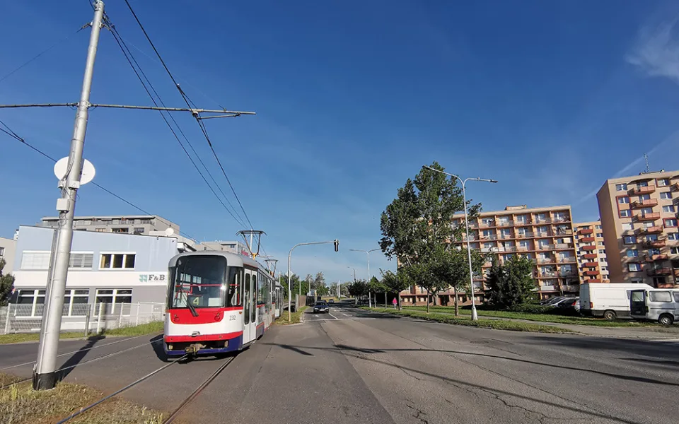 Křižovatky i tramvajová trať na ulici Hraniční v Olomouci projdou rekonstrukcí
