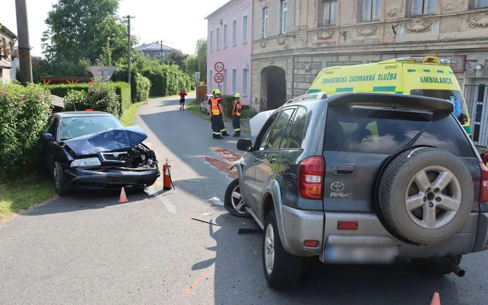 Dopravní nehoda v obci Dlouhá Loučka v okrese Olomouc