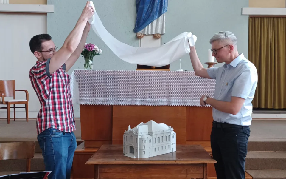 Jak vypadala prostějovská synagoga? Trojité výročí přineslo i 3D model