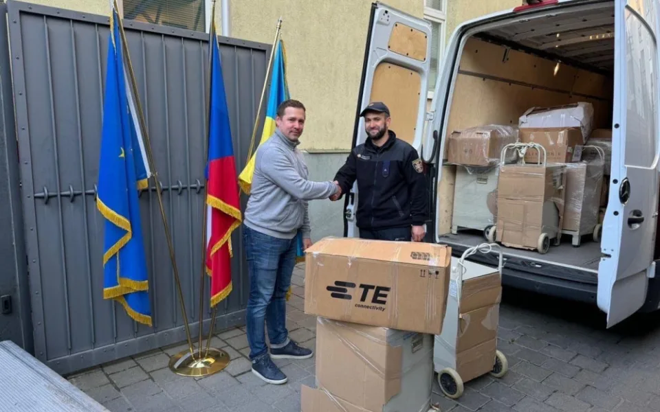 Ukrajina poslala na pomoc vyplaveným lidem čtyřicítku průmyslových vysoušečů. Budou v Olomouckém kraji