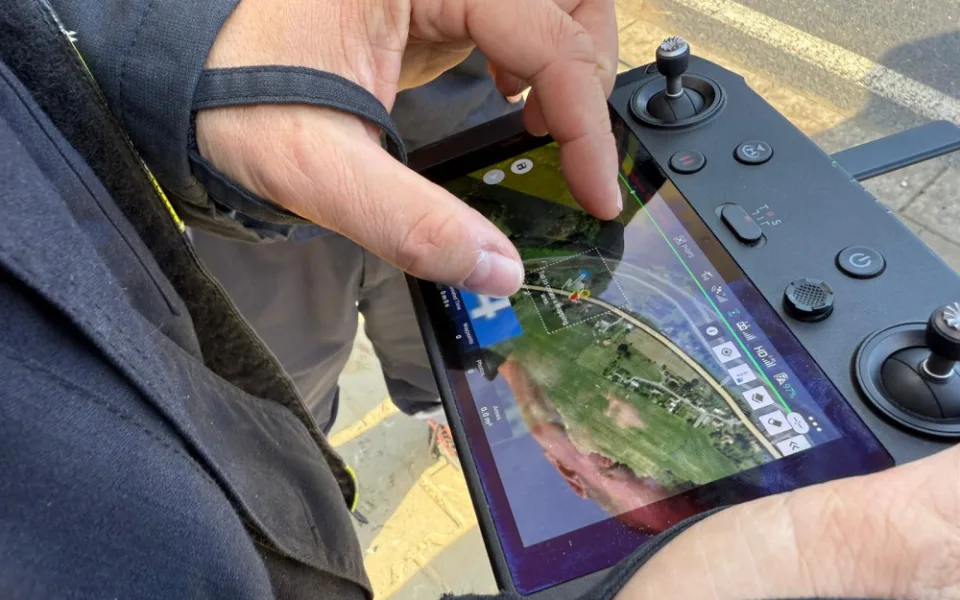VIDEO: Povodně z výšky. Hasiči pomocí dronů vytváří mapy zaplavených území na Jesenicku