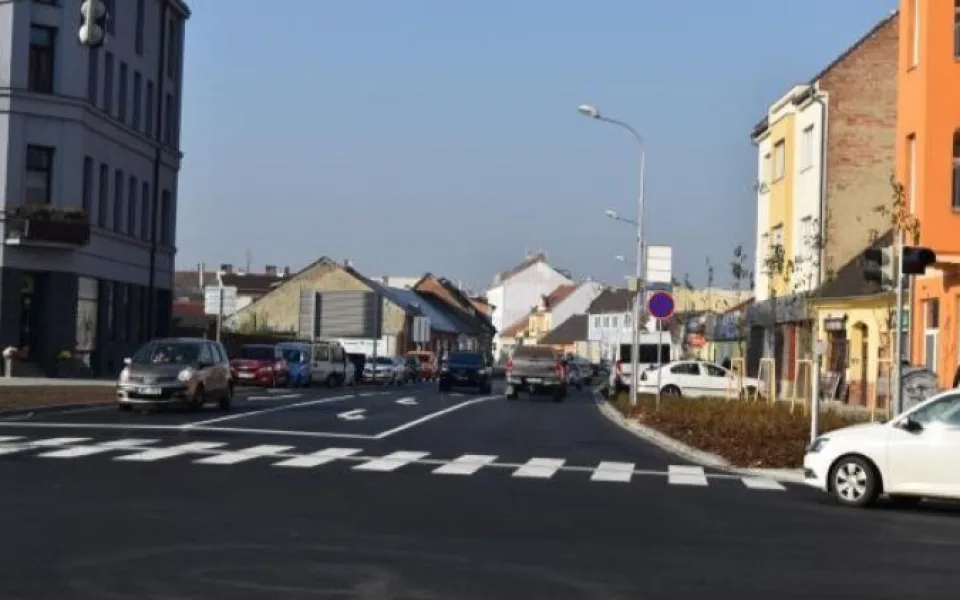 Frekventovanou prostějovskou výpadovku na Plumlov v tomto týdnu uzavřou opravy. Kvůli vodovodu