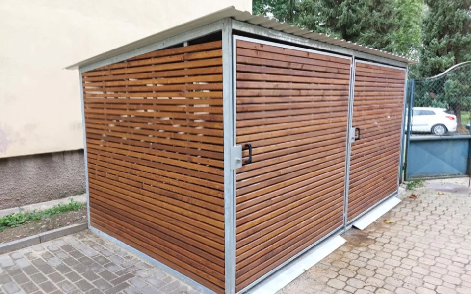 Šternberk má coolny. Vybudoval dvě dobíjecí místa pro elektrické vozíky, které využívají senioři