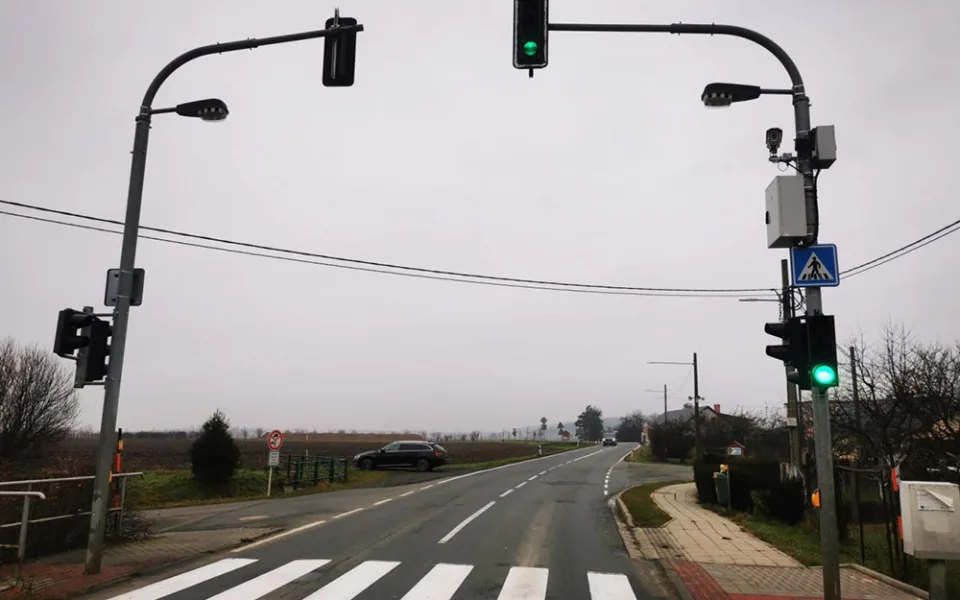 Nový stacionární radar v obci Babice nedaleko Šternberka