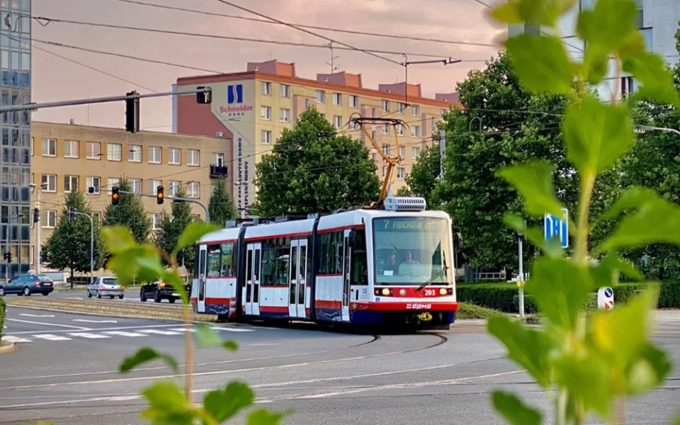 Konec tramvají Astra v Olomouci. Dopravní podnik vyřadí dosluhující vozy, uvolní místo novým