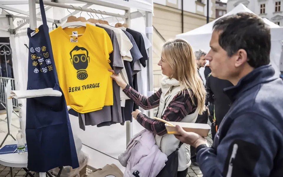 Tuny tvarůžků na všechny možné způsoby. Voňavý festival přitáhl do centra Olomouce davy