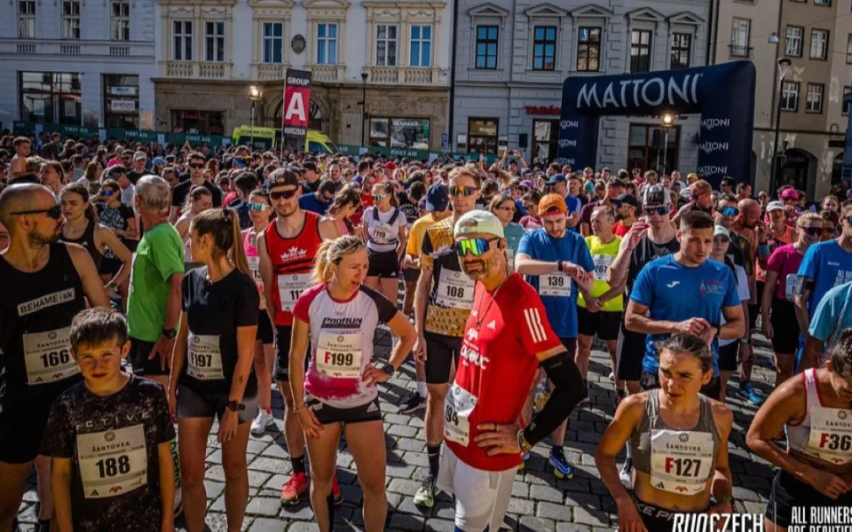 PŘEHLED: Půlmaraton uzavře Olomouc. Na co se připravit v ulicích a v MHD?