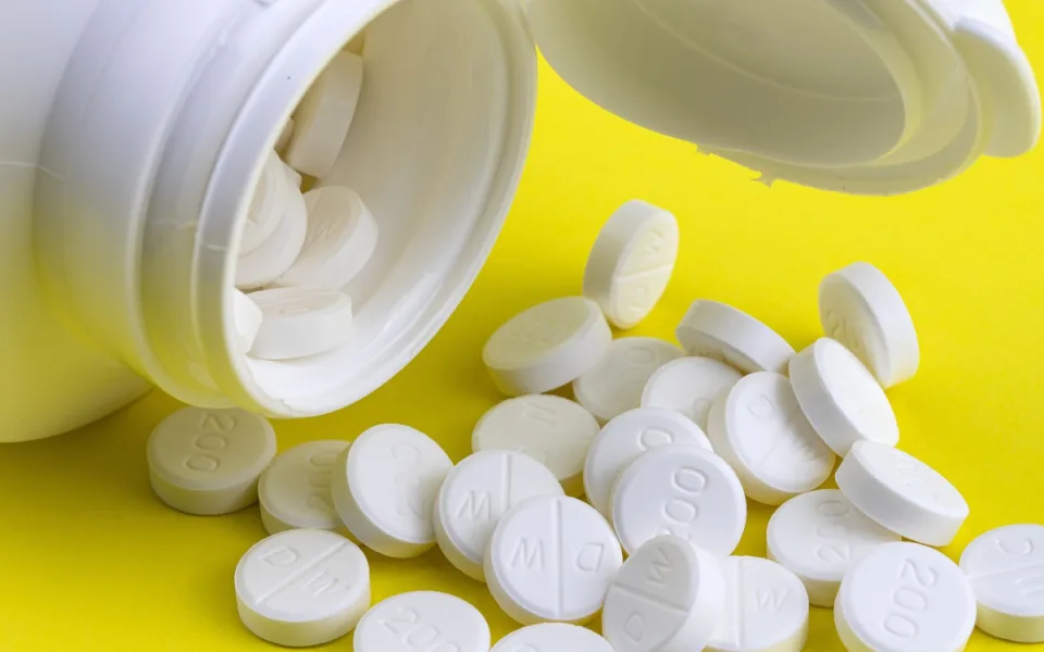 Spor o doplňky stravy: Lékaři varují, farmaceuti požadují omluvu