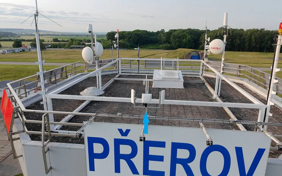 Drony pod drobnohledem. Oblast strategického letiště v Přerově nově hlídá inovativní technologie