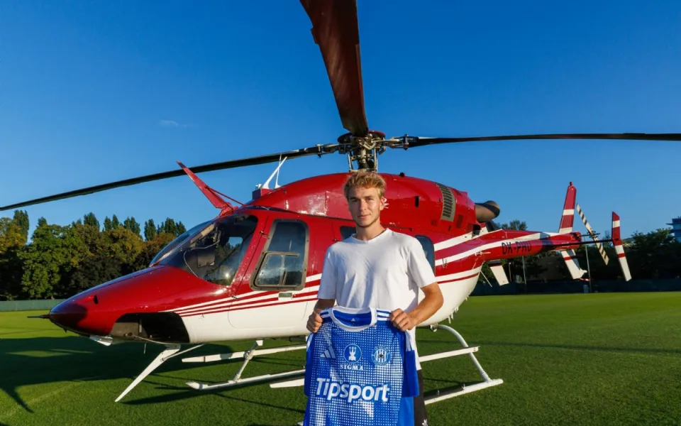 Michal Beran na hřišti č. 2 Androva stadionu