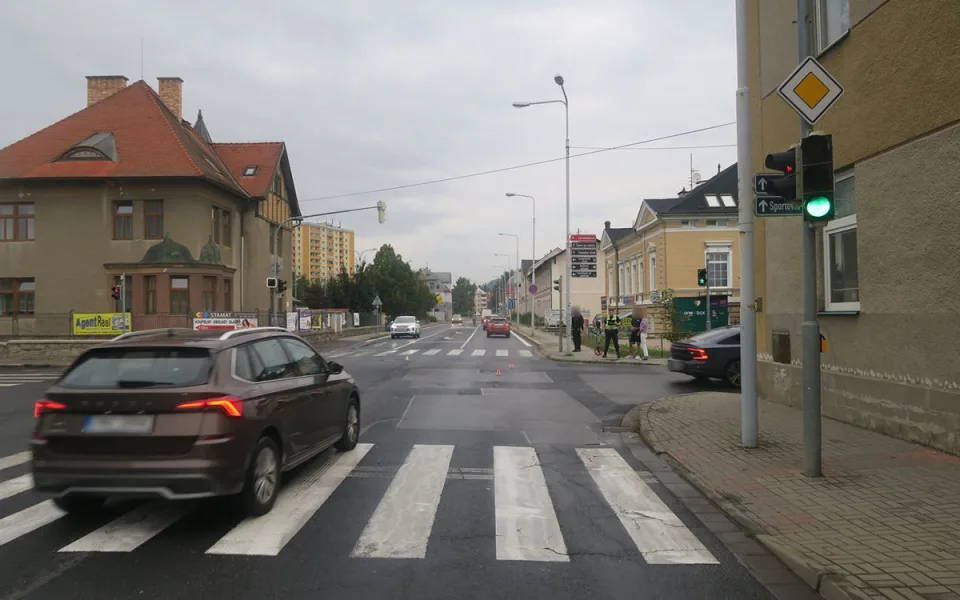 K nehodě došlo v křižovatce ulic Lidická a Jeremenkova v Šumperku