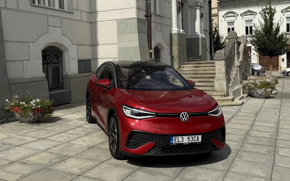 Elektroauto VW ID.5 je k zapůjčení veřejnosti v Šumperku