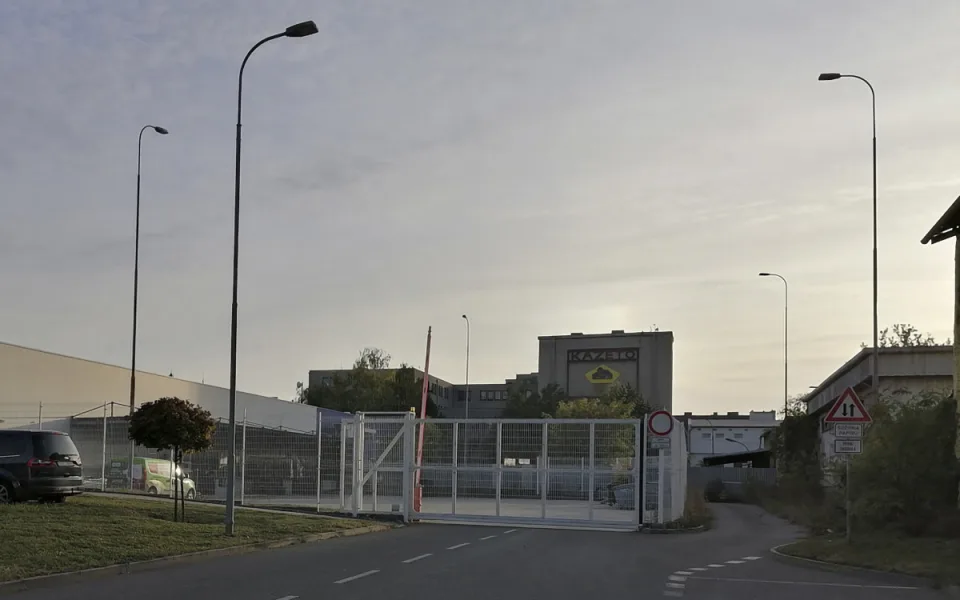 V areálu firmy Kazeto v Přerově má vzniknout nové nákupní centrum