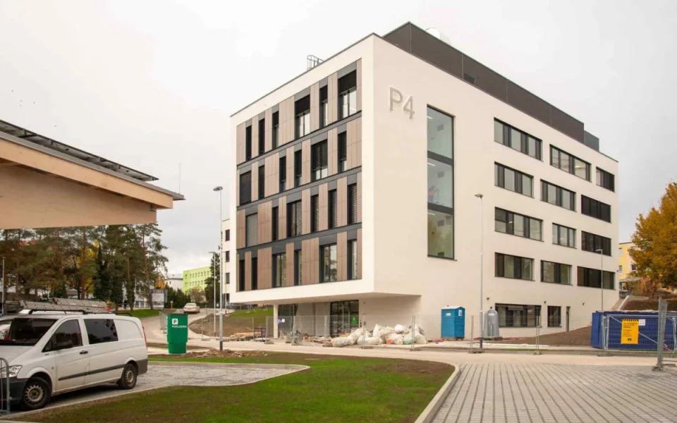 Olomoucká onkologie se rozšiřuje. Nový pavilon vyšel na více než čtvrt miliardy