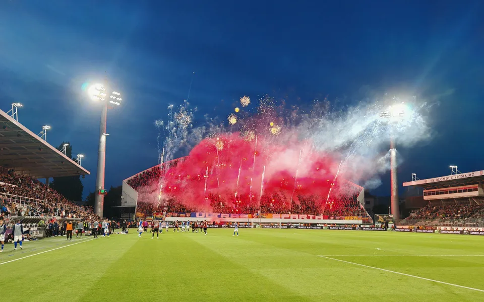 Fanoušci Sparty na severní tribuně Androva stadionu - ilustrační foto
