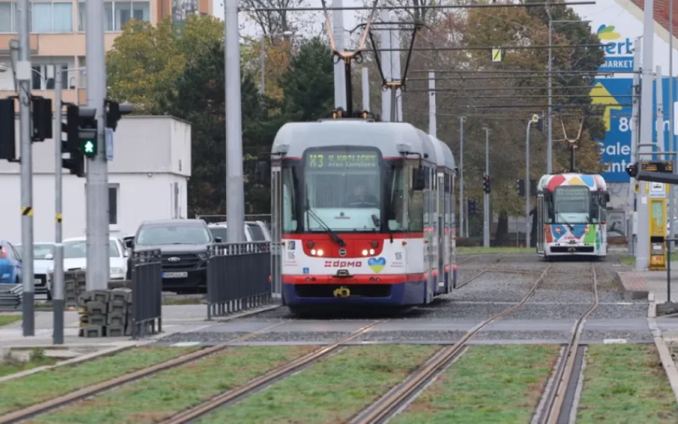 Tramvaj na Nové Sady, nebo opravy Pasteurovy? V anketách se Olomouc přetlačuje s ODS