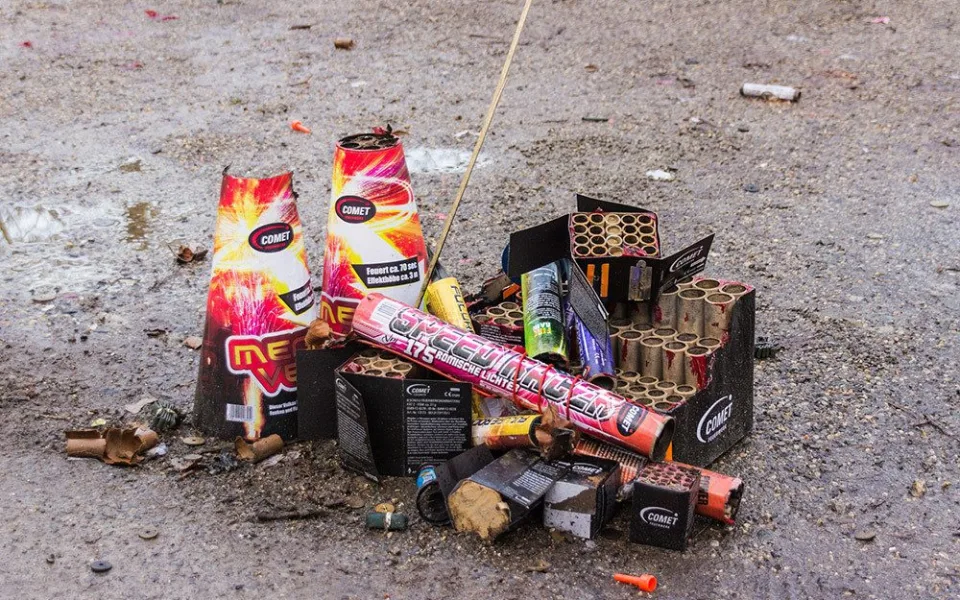 Přerov zakázal odpalování pyrotechniky, výjimku mají tři dny v roce