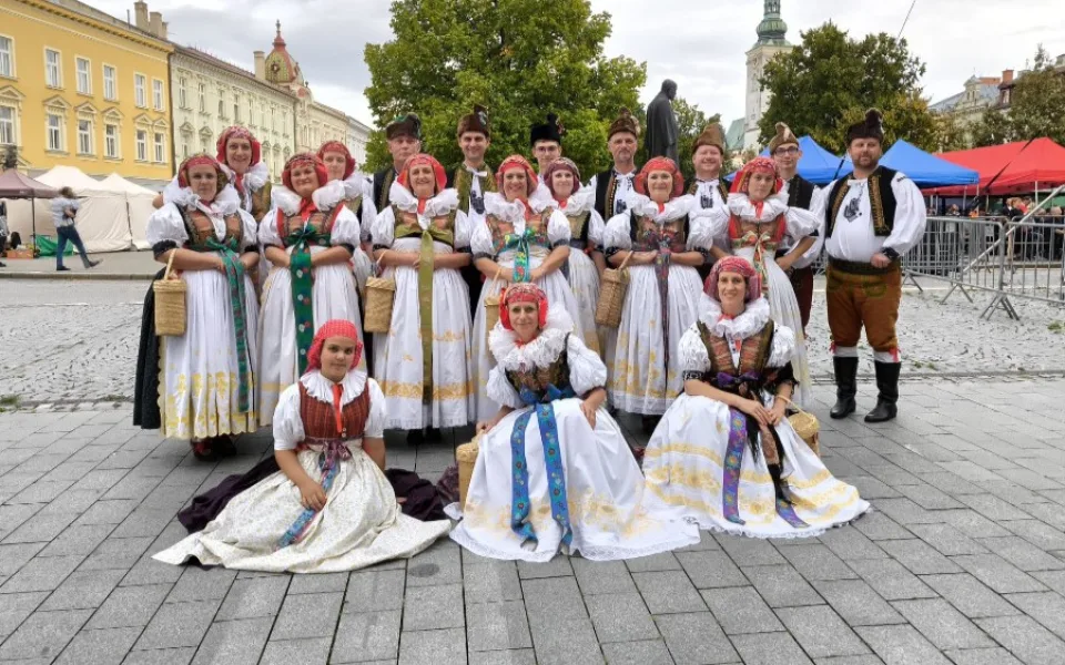 Hanácký soubor písní a tanců Mánes tančí již osmdesát let