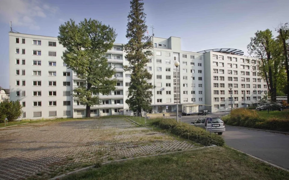 Budova D I. interní kliniky - kardiologické ve FN Olomouc - ilustrační foto
