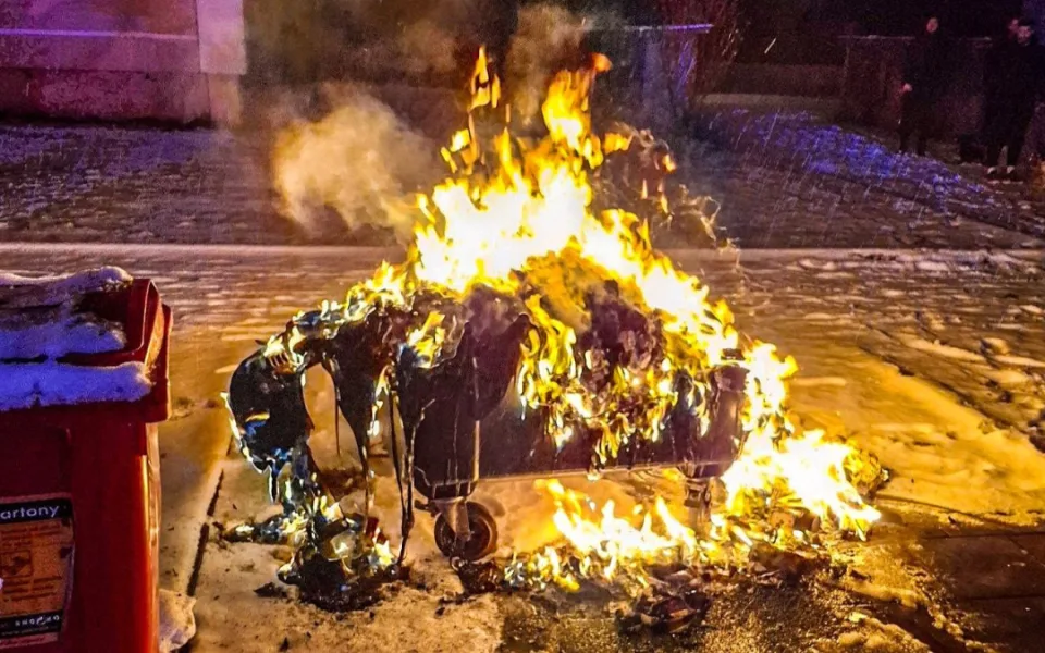 Tři opilé děti, potyčky, nehody a požáry kvůli pyrotechnice. To byl Silvestr v Olomouckém kraji