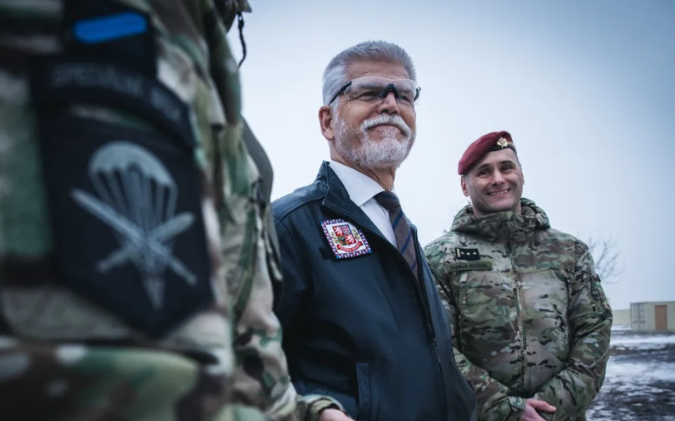 GLOSA: Speciální jednotka z Prostějova je hrází proti zlu, píše historik k návštěvě prezidenta