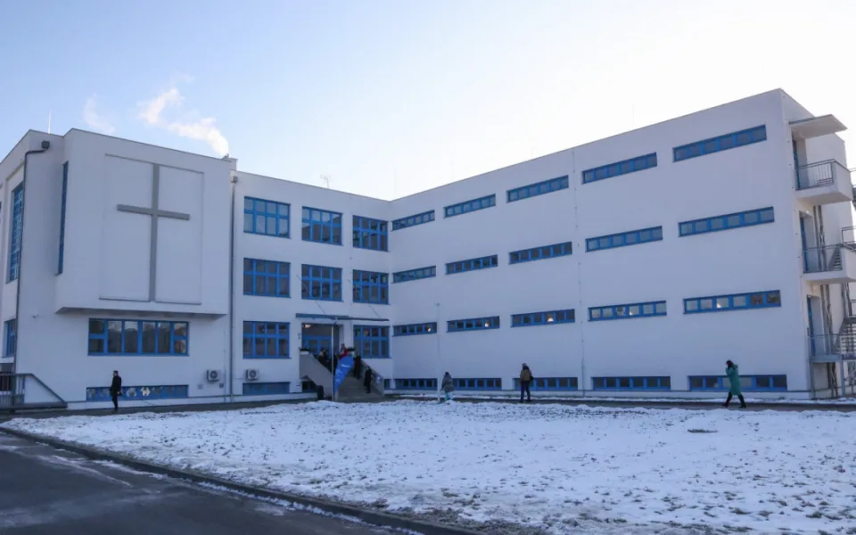 Kraj opravil funkcionalistický Dům sester v Prostějově. Prodělal však desítky milionů