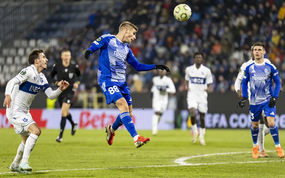 Péter Baráth v utkání proti Lausanne