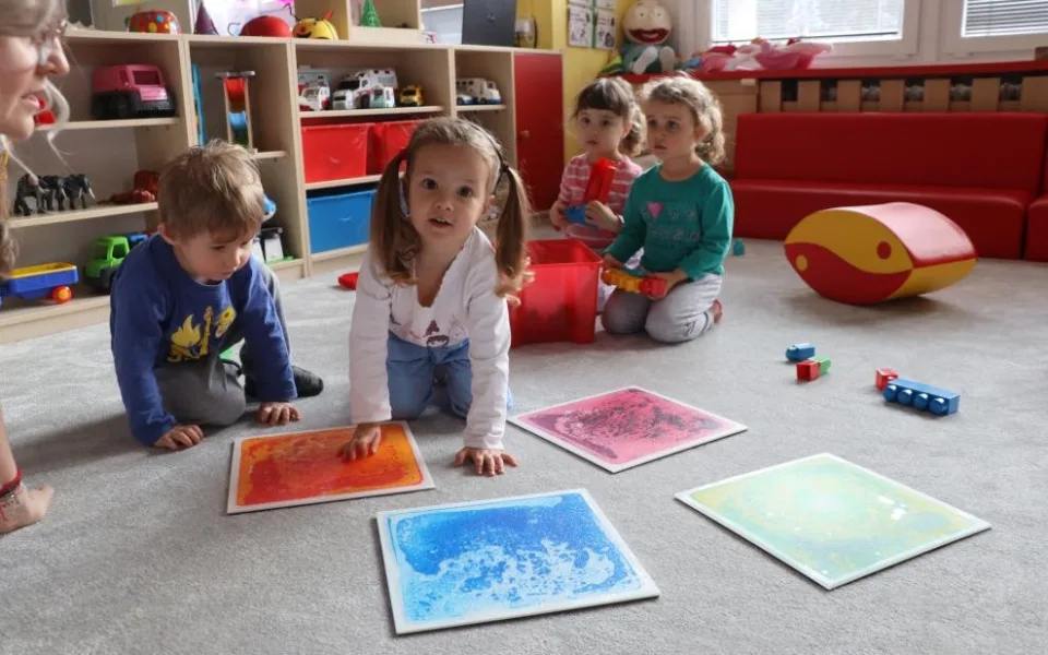 Přerov snižuje poplatky za jesle. Cena klesne o třetinu