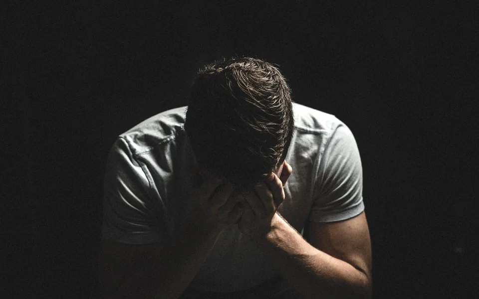 Násilí na mužích není výjimkou, upozorňuje kampaň Chlapi (ne)pláčou