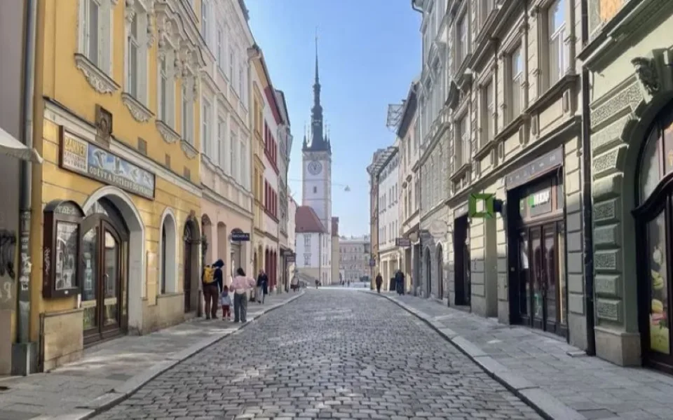 V Olomouci startuje série oprav. Dočkají se Ostružnická, autobusák na tržnici nebo Stupkova