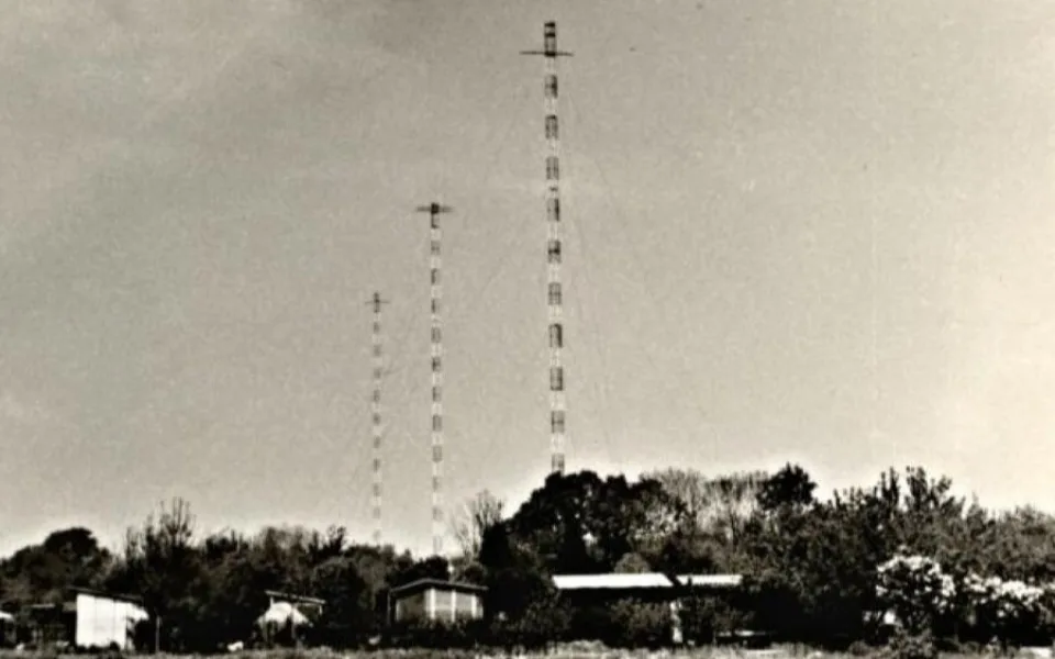 Radiové středisko v Litovli rušilo Hlas Ameriky a Svobodnou Evropu. Možná zde bude památník