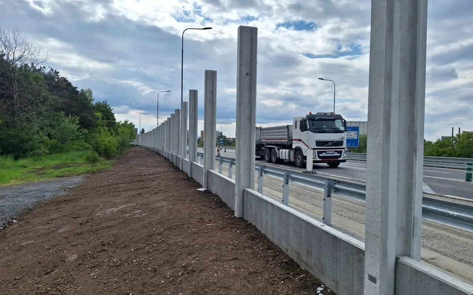 Výpadovka z Přerova se otevřela, ale jen na týden. Město ani řidiči postup prací nechápou
